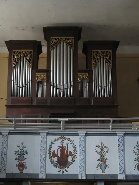 Organ in Mortesdorf, photo 1