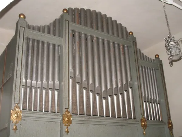 Organ in Törnen, photo 1