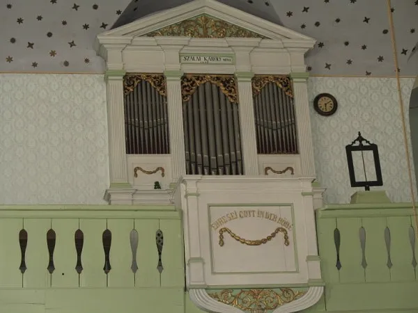 Organ in Semlak, photo 1
