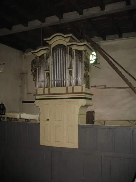Organ in Durles, photo 1