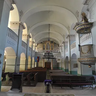 Orgel im Raum