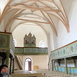 Orgel vom Schiff aus